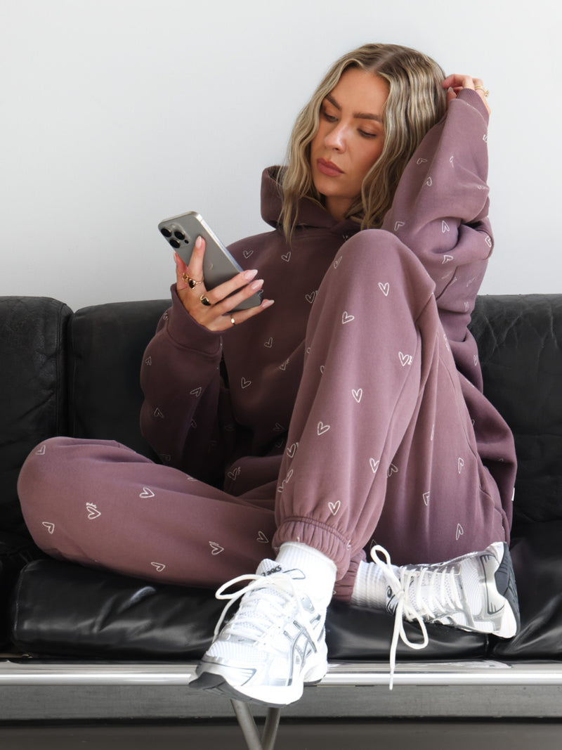 Rhea Heart Print Cuffed Sweatpants - Washed Plum