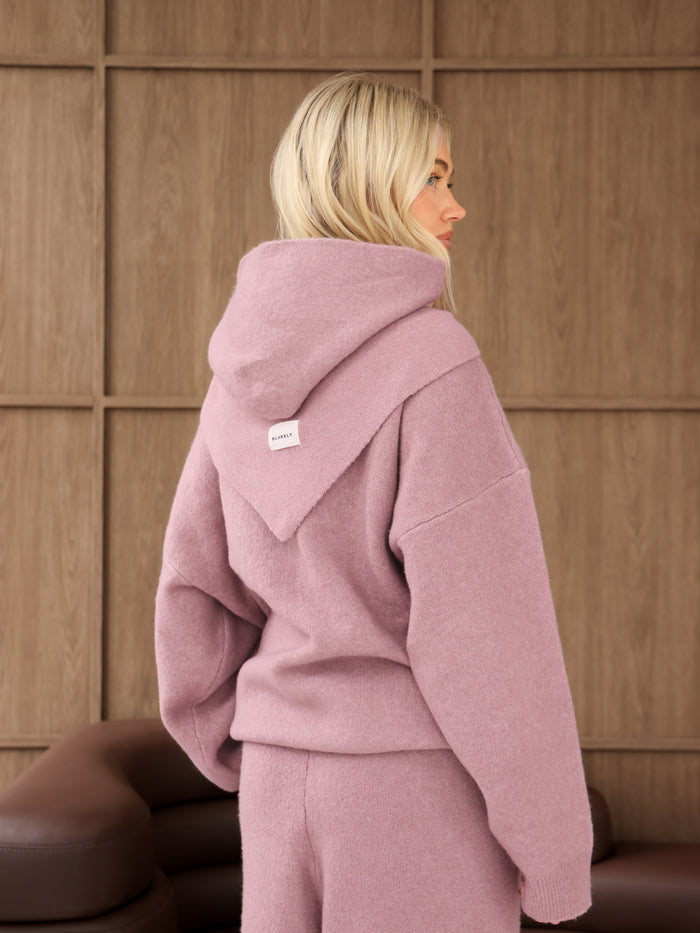 Label Knitted Triangle Scarf - Dusty Pink