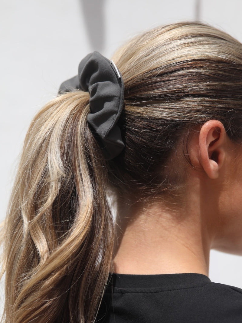 Blakely Scrunchie - Charcoal