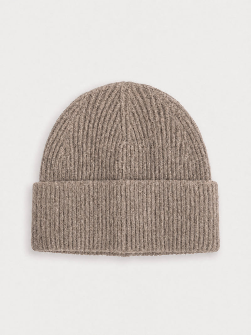 Label Knitted Beanie - Soft Brown