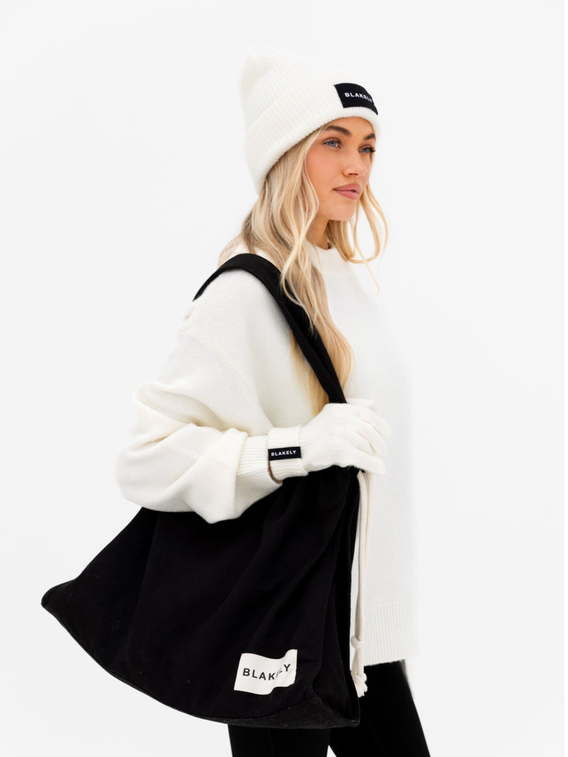 Label Knit Beanie - Cream