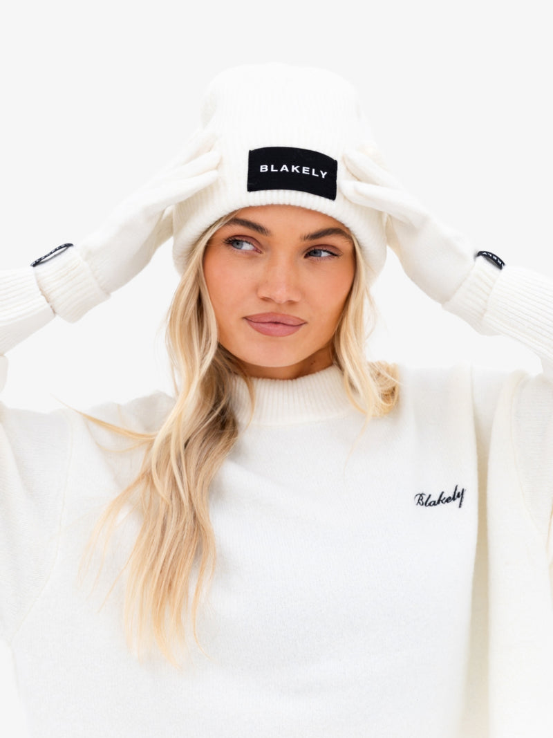 Label Knit Beanie - Cream