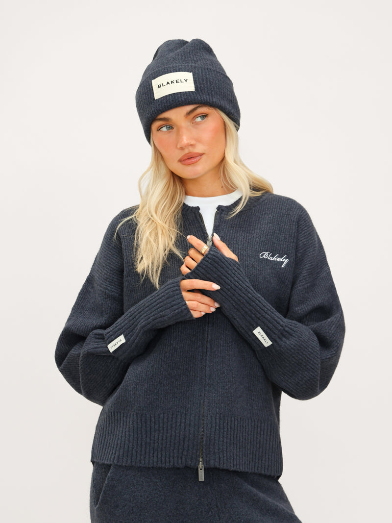 Label Knitted Beanie - True Navy
