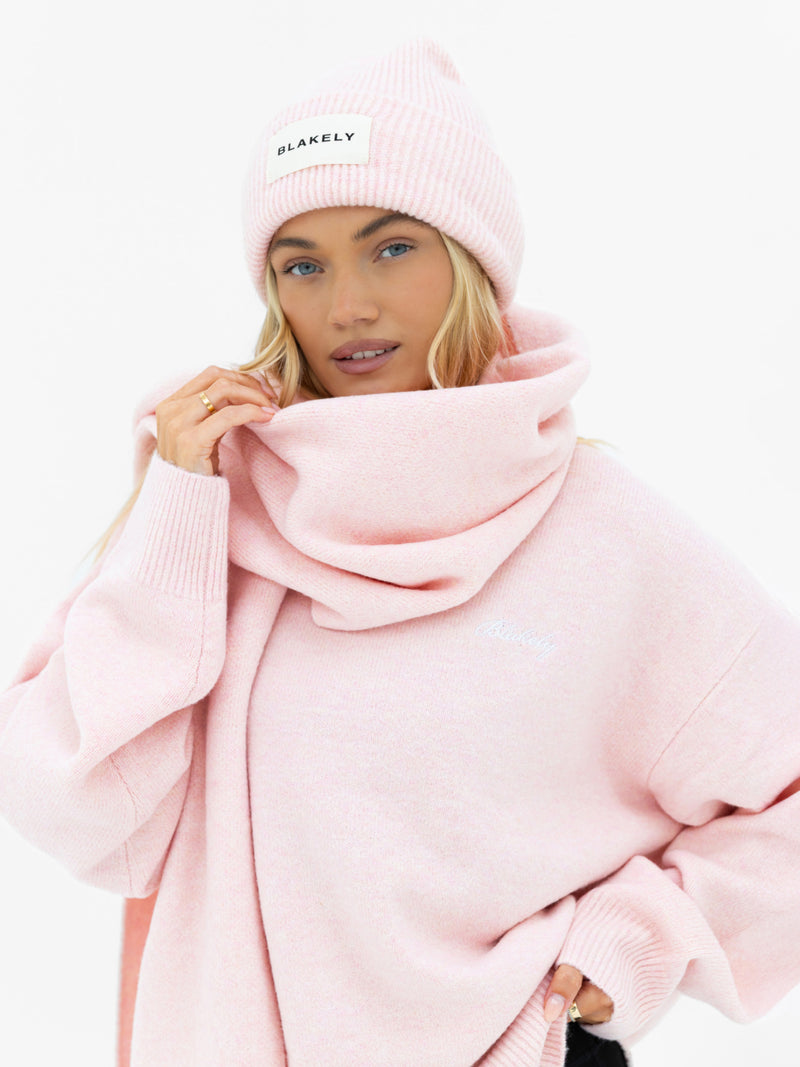 Label Knitted Scarf - Marshmallow Pink