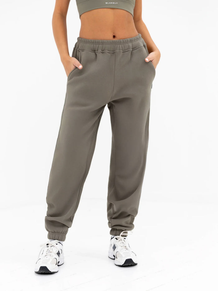 Isabel Cuffed Sweatpants - Safari Green