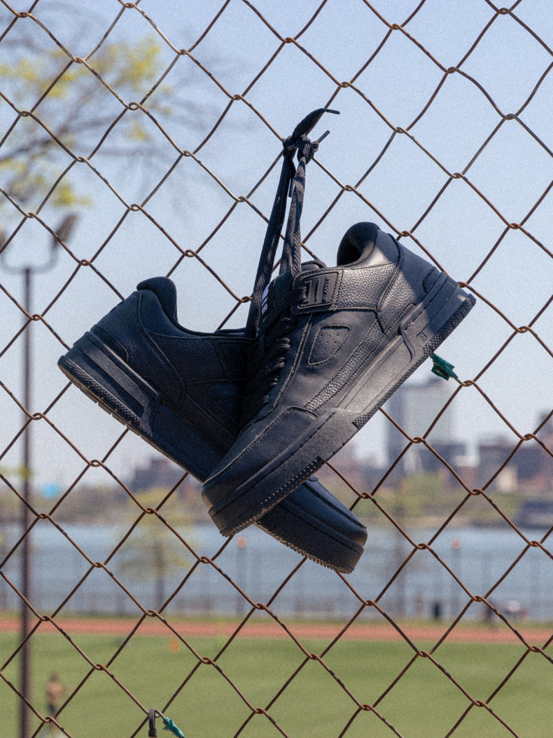 Pacer 610 Trainers - Black