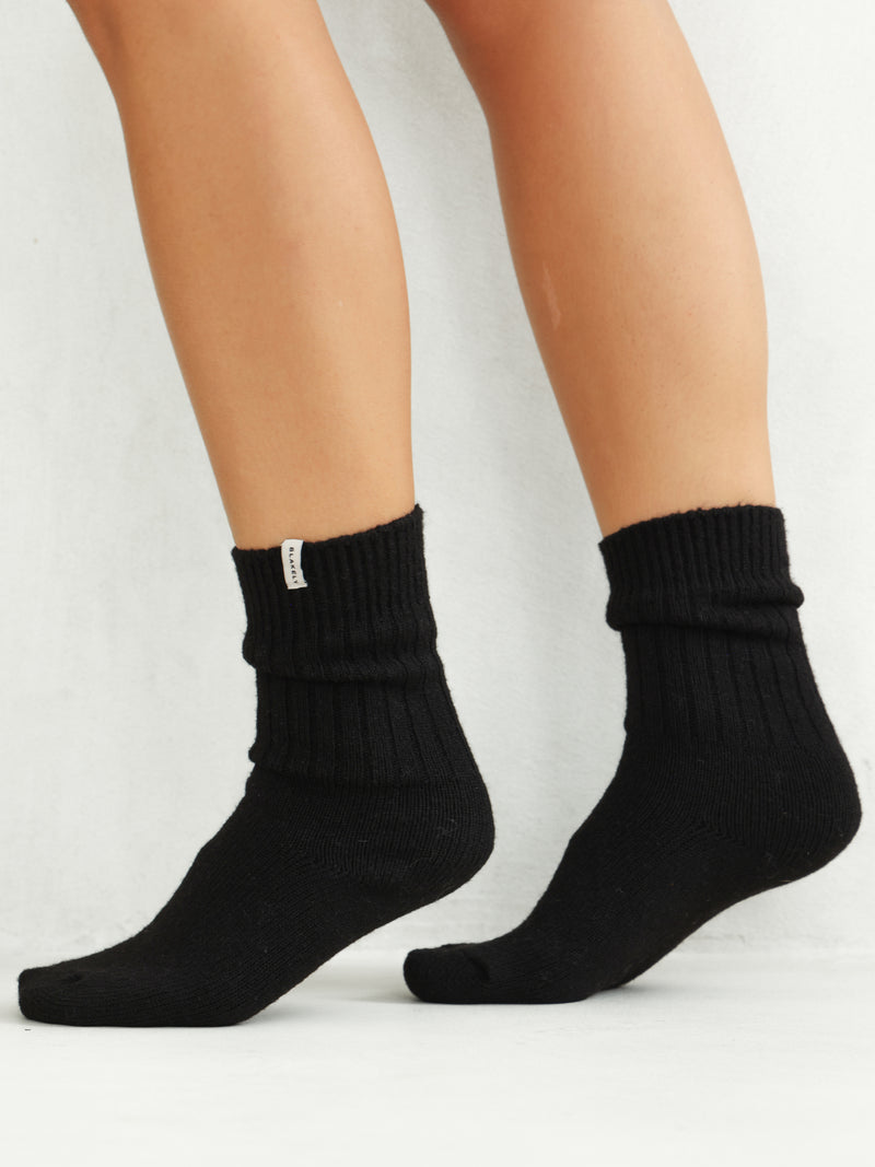 Label Knitted Socks - Black