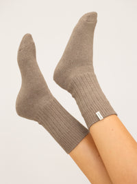 Label Knitted Socks - Soft Brown