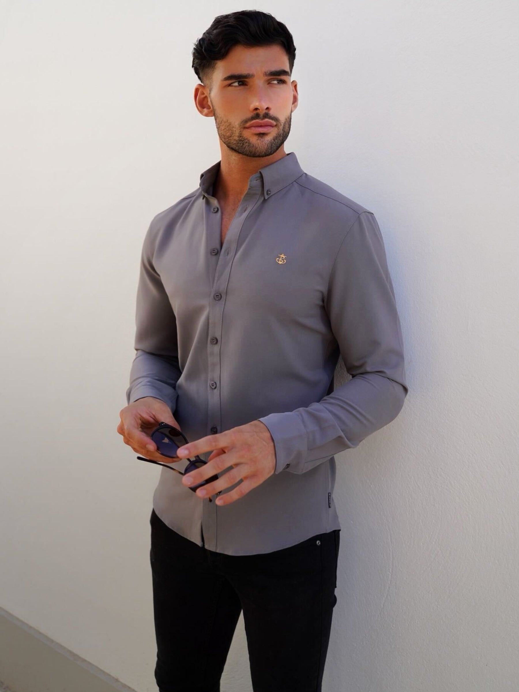 Hi Lifestyles Stylish Formal Grey Shirt With Stylish Turquoise Bracelet -  42 : Amazon.in: Clothing & Accessories