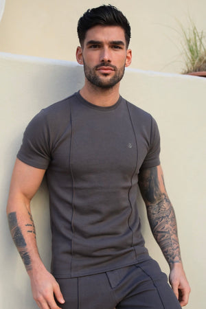 Amezri Seamline T-Shirt - Brown